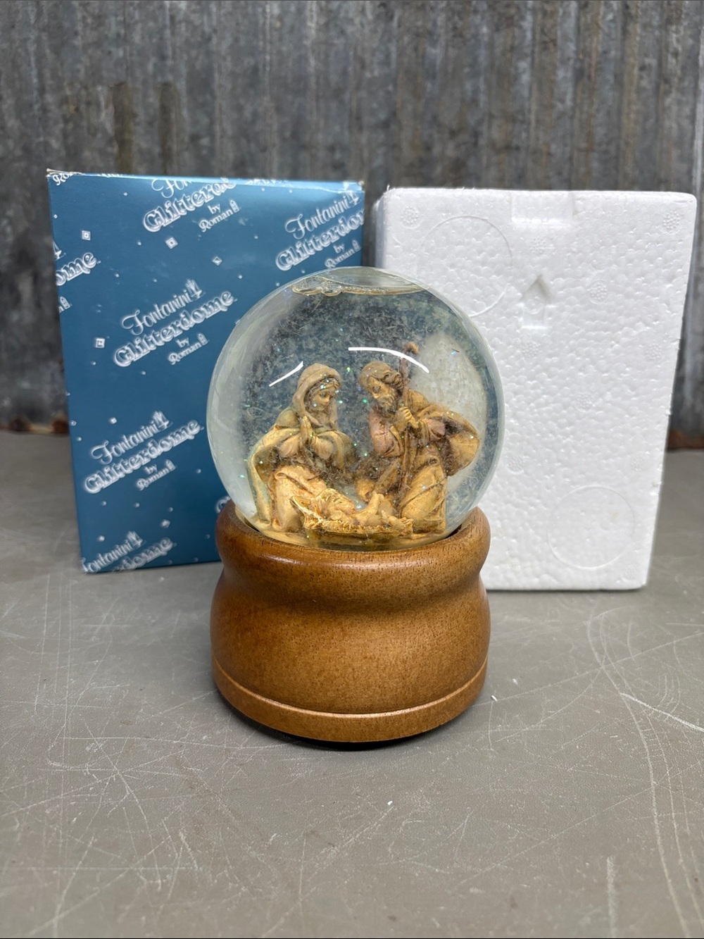 Fontanini Holy Family Nativity Glitterdome musical snow globe by Roman Inc.